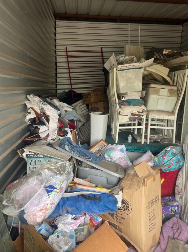 Storage Unit Auction in Lawton, OK at Gray Line Storage 2801 SW Lee